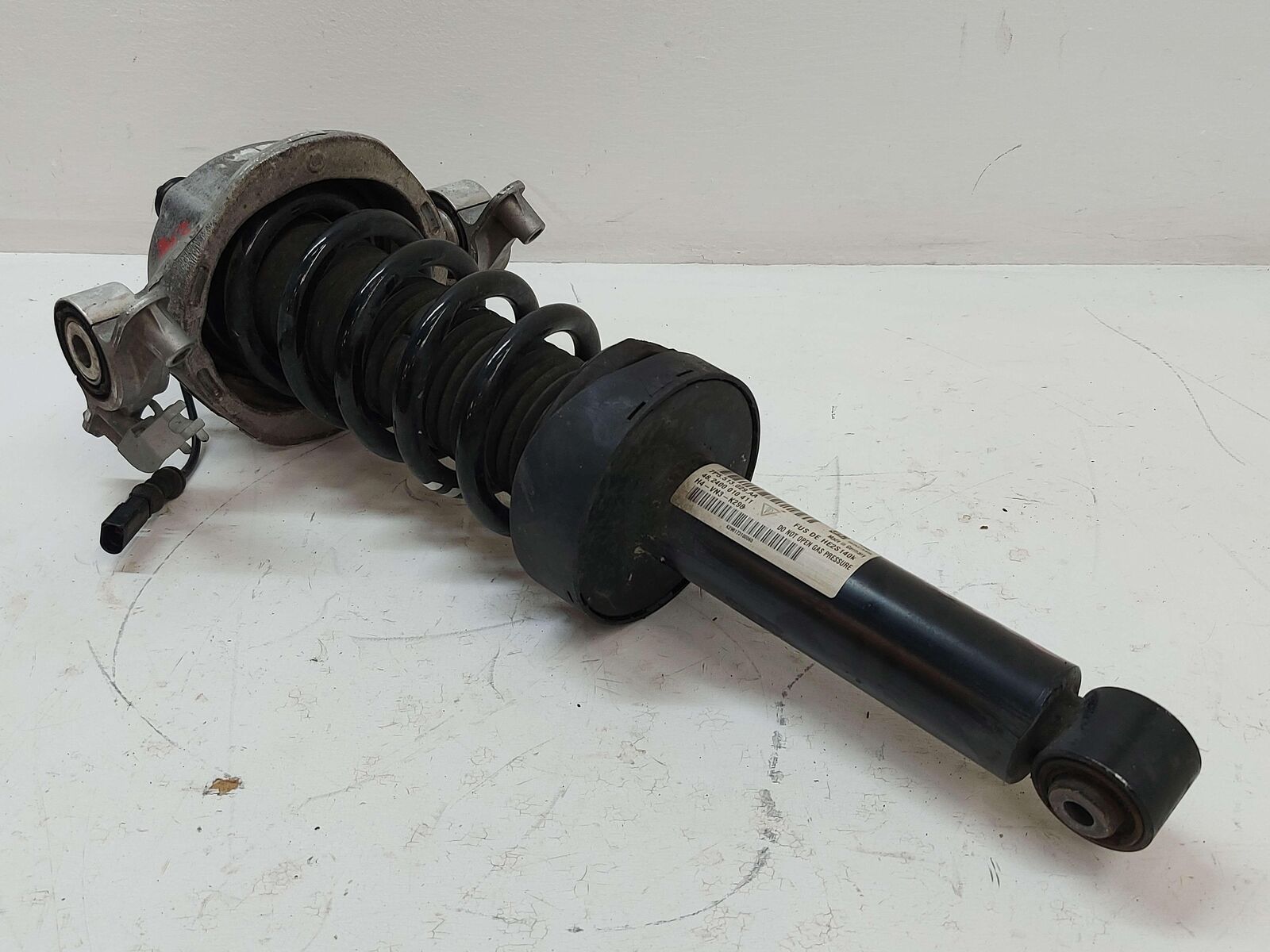 11-18 PORSCHE CAYENNE 958 S E-HYBRID REAR LEFT STRUT 7P5513029AA