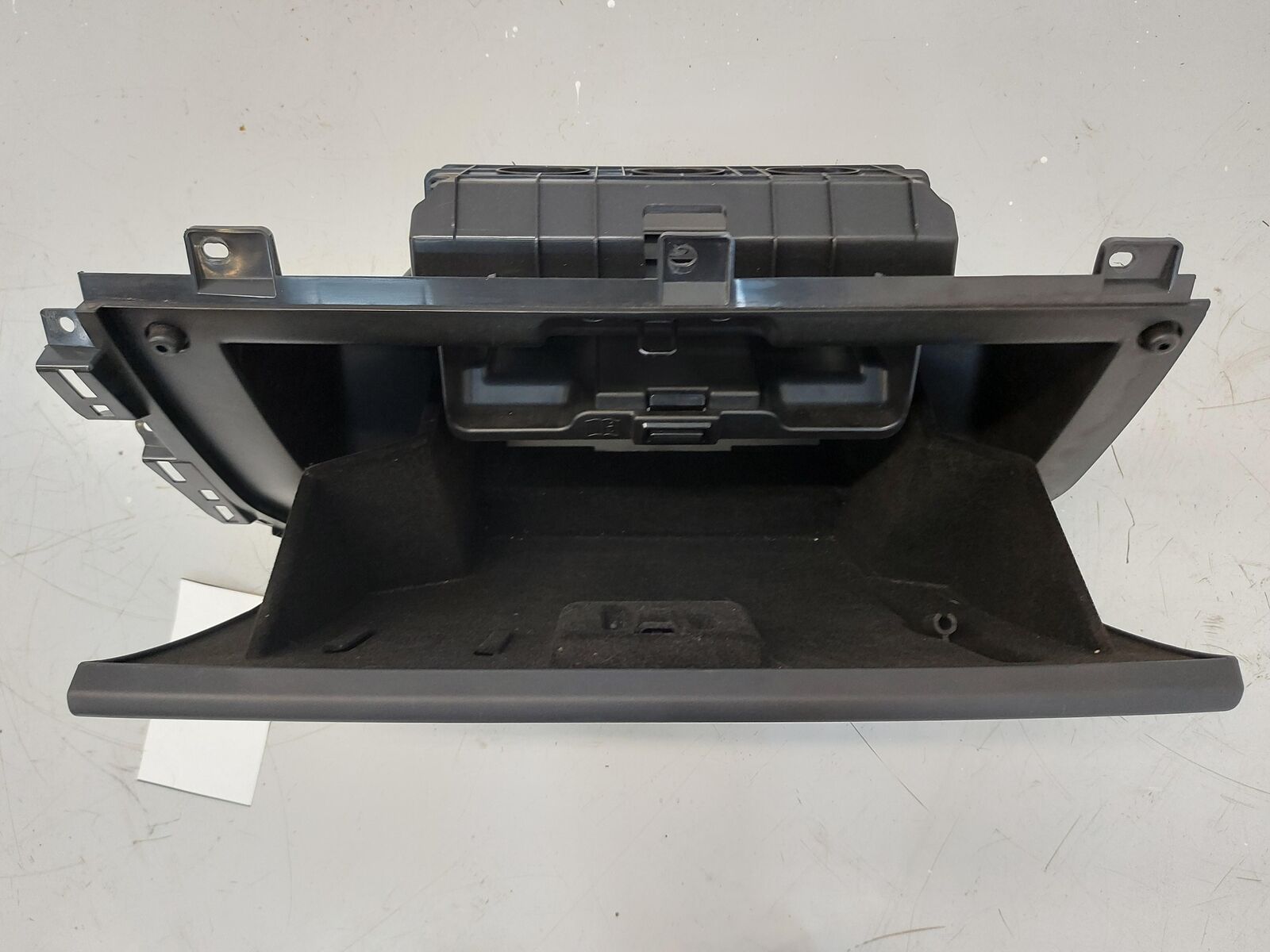 12-14 Range Rover Evoque Glove Box Ebony *WHITE SPECS ON FRONT* 12D-1348-LAX