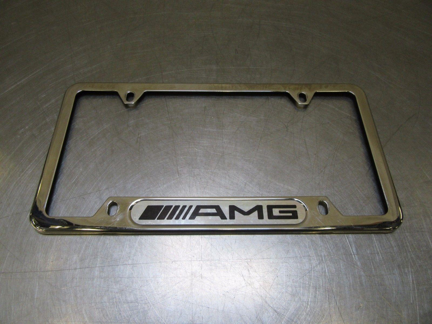 L022 2010 MERCEDES ML CLASS ML 63 AMG LICENSE PLATE BRACKET