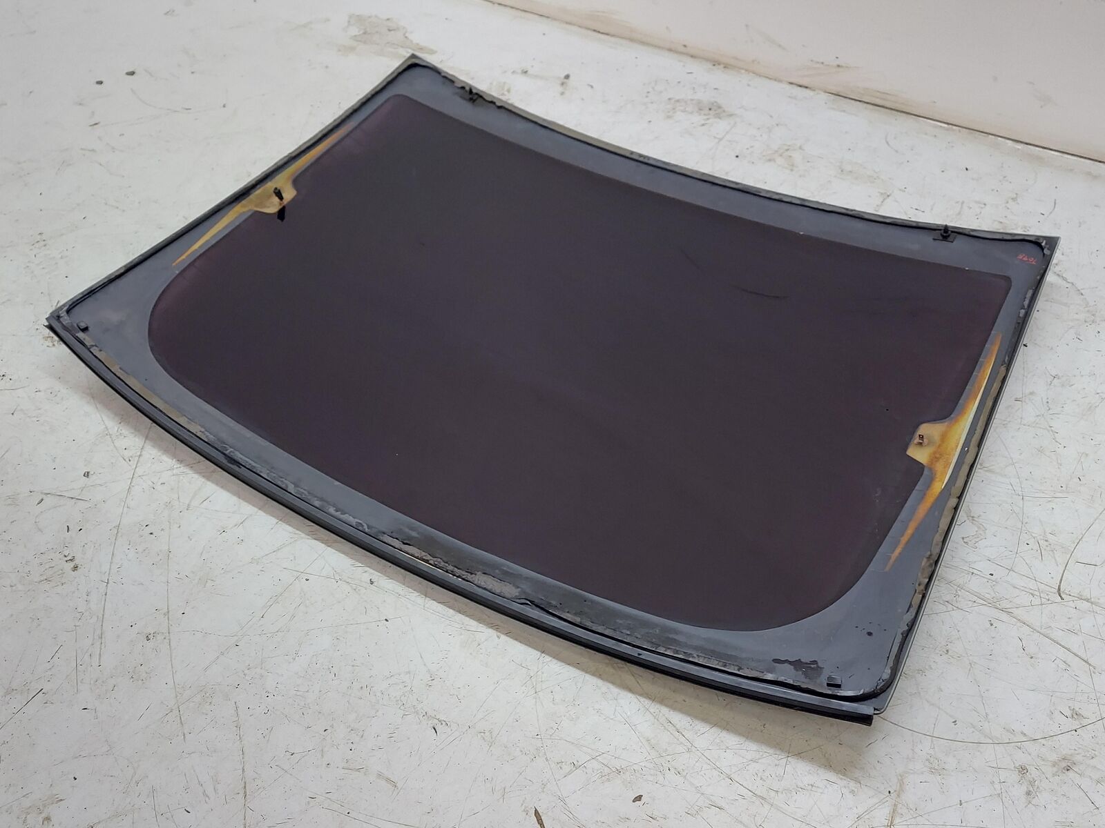 05-14 Ford Mustang Rear Back Window Glass Coupe