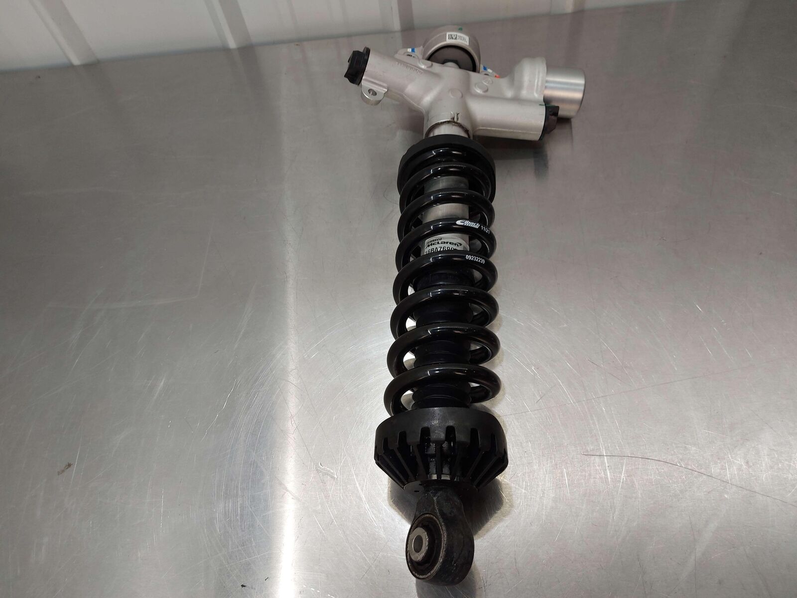 2023 Mclaren Artura Rear RH Right Strut 16BA769CP 3K KMS