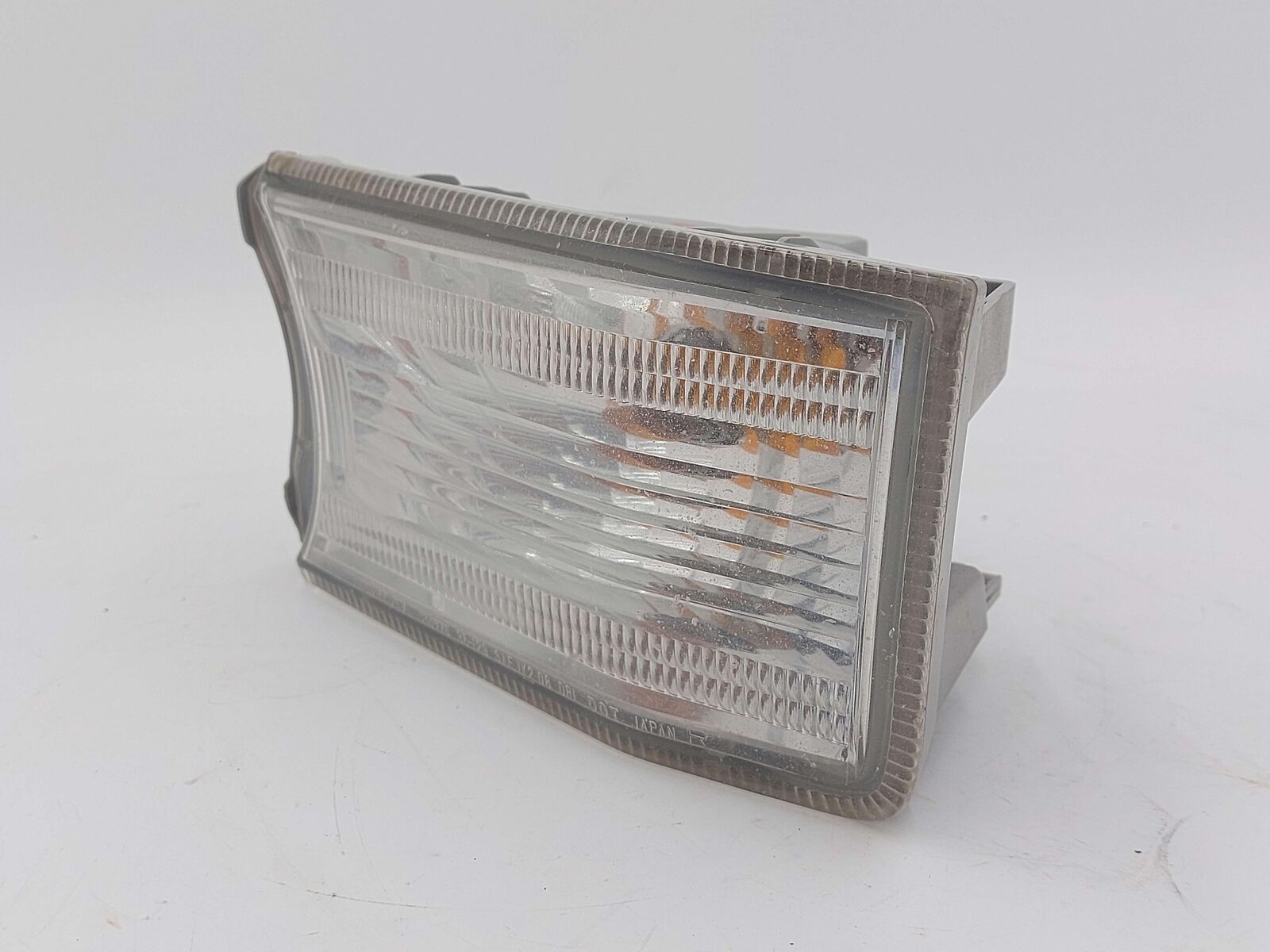 10-13 TOYOTA 4RUNNER FRONT RIGHT LAMP PARK TURN SIGNAL LIGHT *PITTING CRACK*