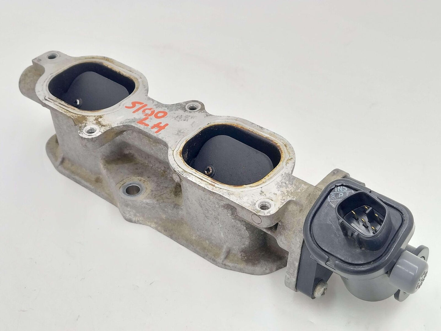 13-17 Subaru Xv LH Left Lower Crosstrek Intake Manifold TGV Top Feed 14111012000