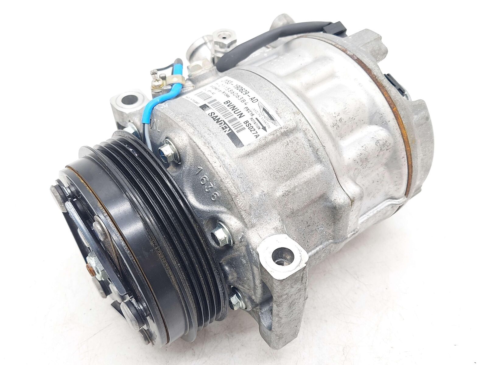 2024 ASTON MARTIN DB12 VOLANTE A/C AIR CONDITIONING COMPRESSOR 4.0L