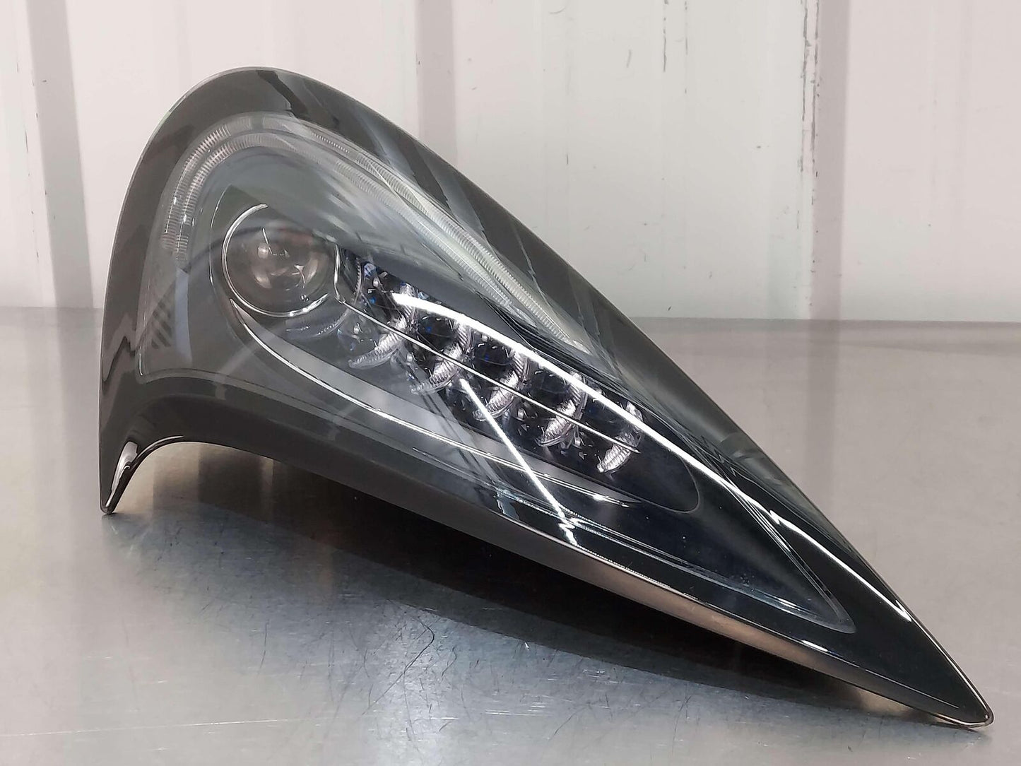 2018 Mclaren 570s RH Right Headlight Headlamp 13A3919CP