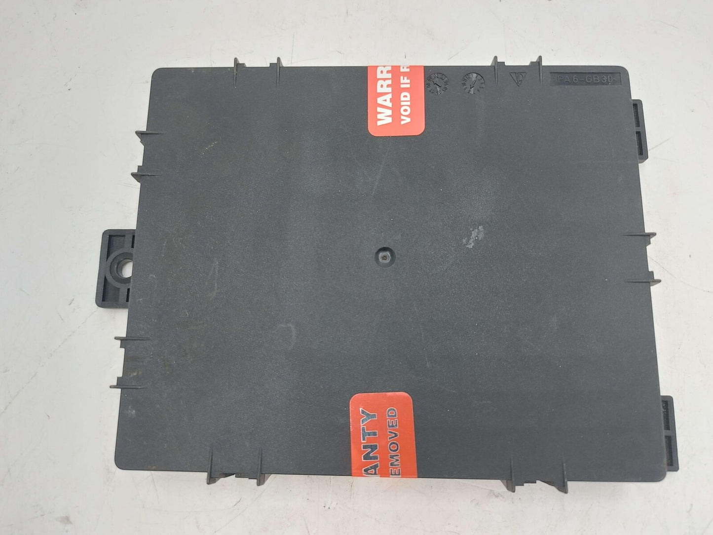 09-12 PORSCHE 911 997 Carrera Gateway Body Control Module BCM 99761851601