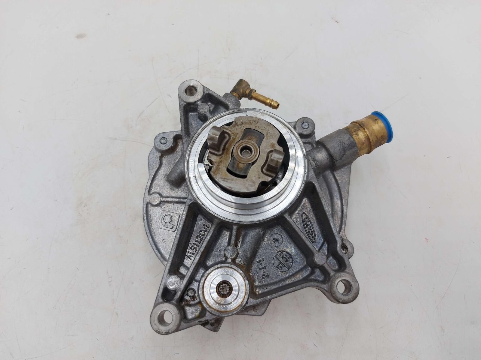 13-18 PORSCHE CAYENNE GTS 958 3.6L VACUUM PUMP 7PP100011T