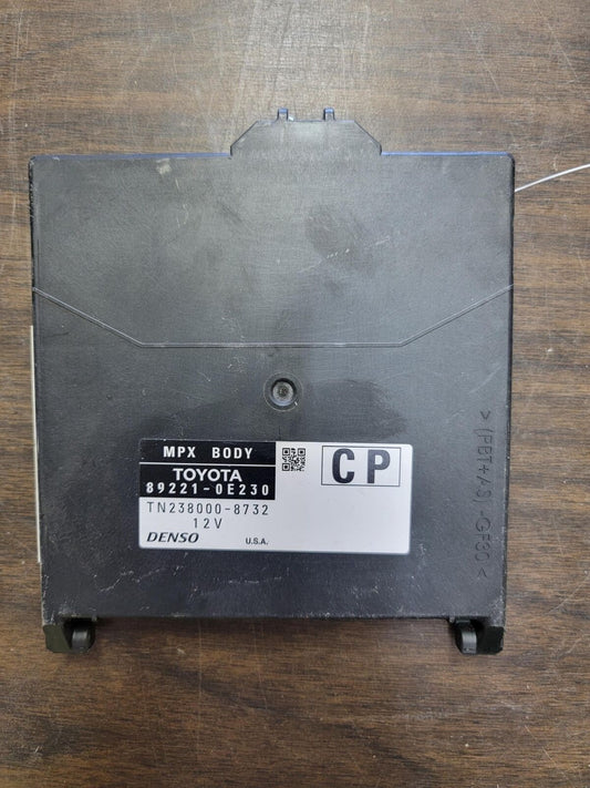 14 15 16 TOYOTA HIGHLANDER 89221-0e230 Multiplex Network Body Control Module