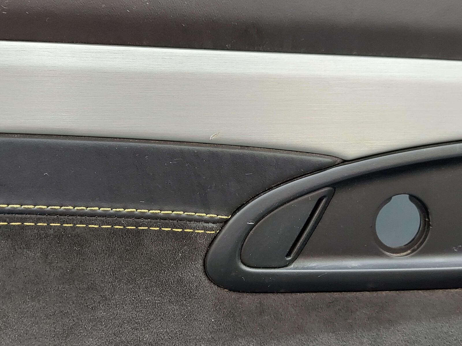 16 PORSCHE CAYMAN GT4 981 LEFT DOOR TRIM PANEL ALCANTARA YELLOW STITCHING