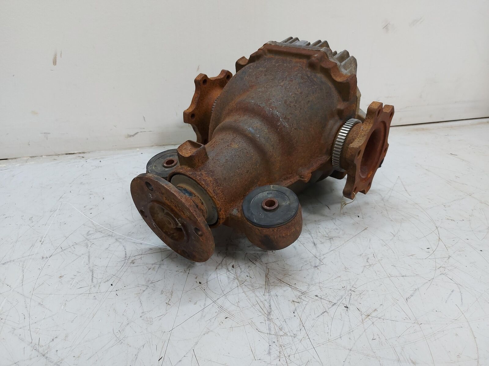 05-12 Nissan Pathfinder Rear Differential Carrier 4.0L 3.36 Ratio