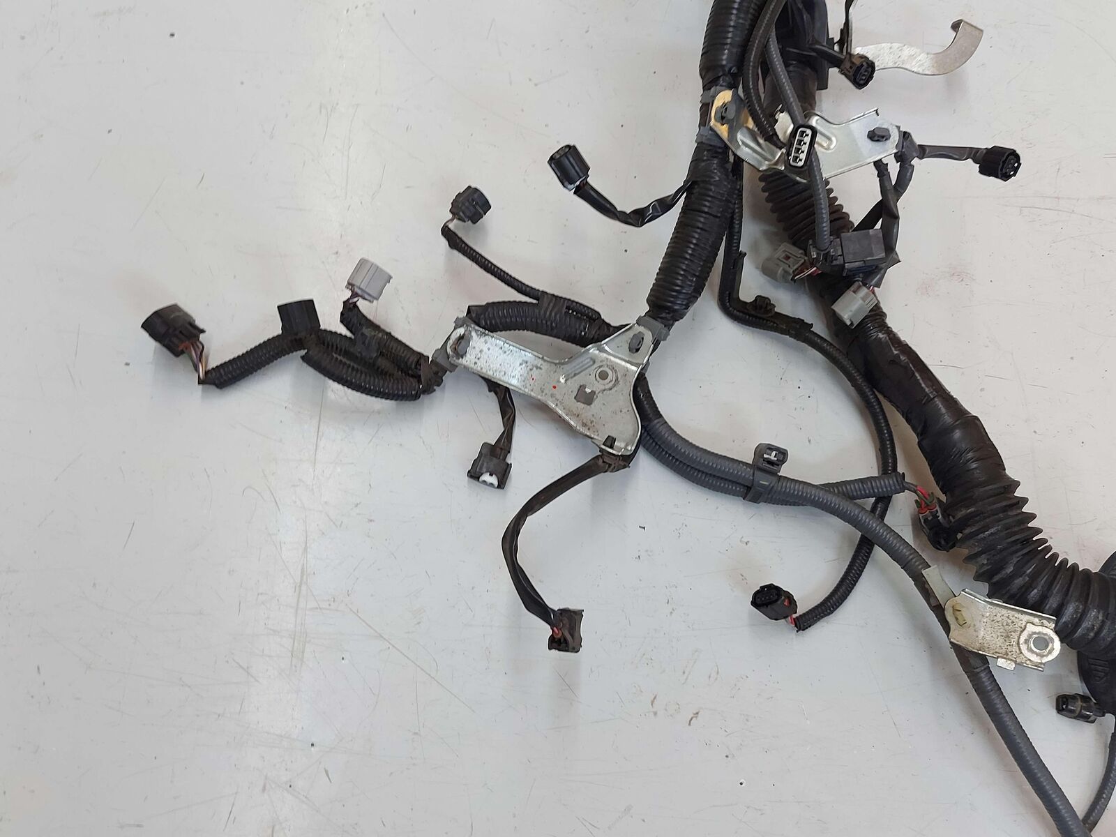 2018 TOYOTA TACOMA 3.5L ENGINE MOTOR WIRE HARNESS 82121-04851 *BROKEN PLUGS*