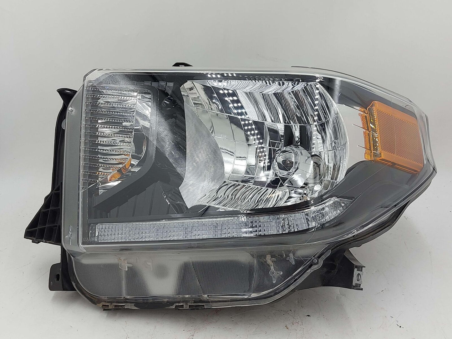 18-21 TOYOTA TUNDRA SR5 LEFT HEADLAMP HALOGEN LED DRL LEVELING 811500C130