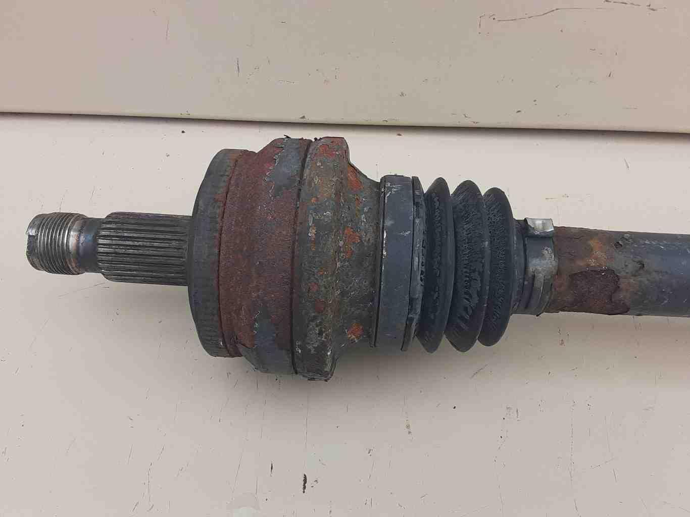 08-15 MERCEDES C350 Rear RH Right CV Axle Shaft Awd 10K KM's *Notes*