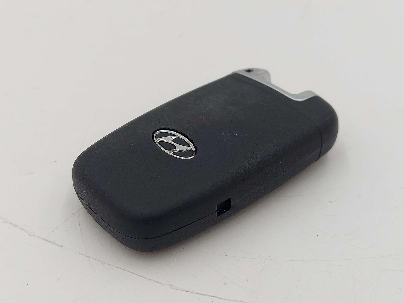 12-17 HYUNDAI VELOSTER KEY LESS ENTRY REMOTE FOB 4 BUTTON HIDDEN KEY *SCUFFS*