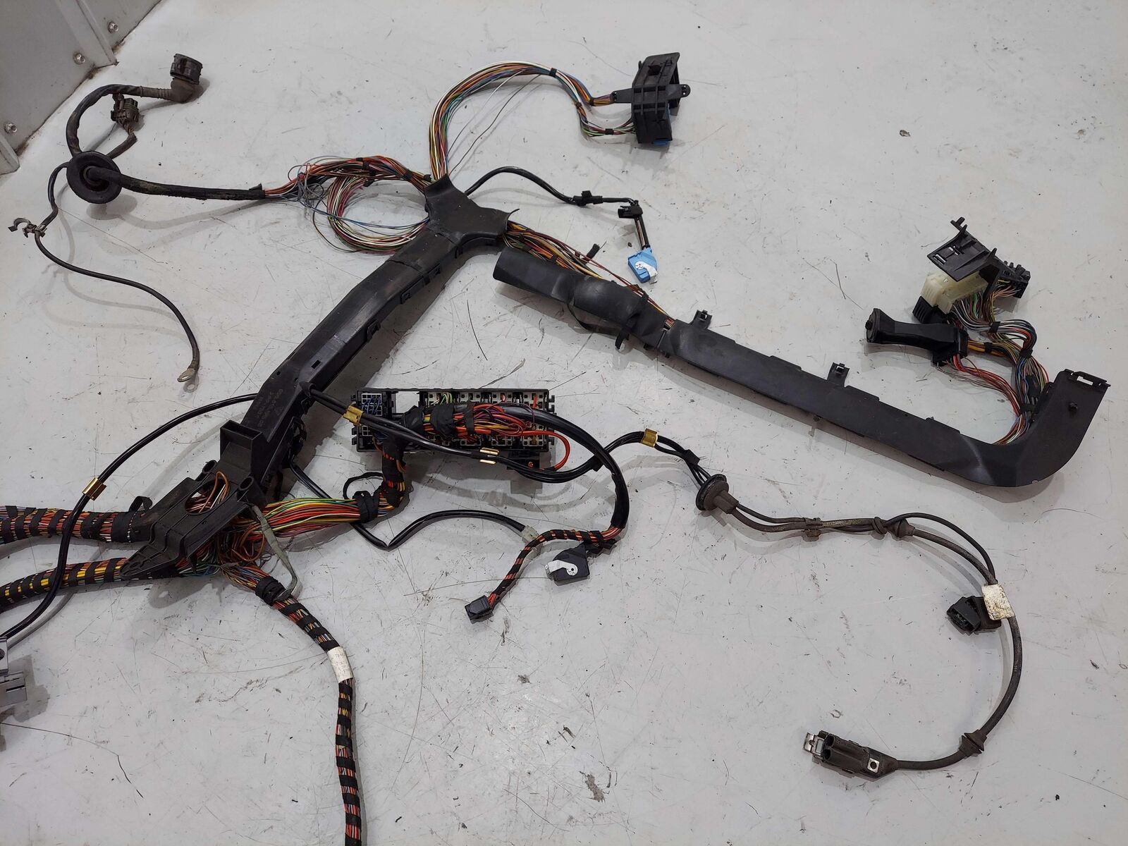 2001 PORSCHE 911 996 CARRERA REAR BODY WIRE HARNESS CHASSIS HARNESS *NOTE