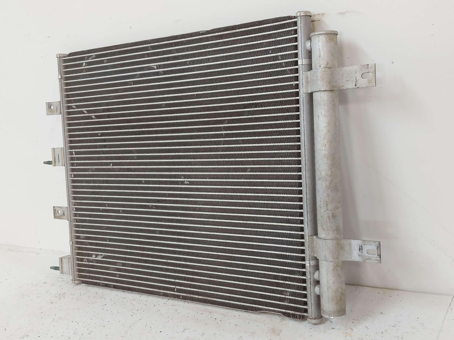 09-12 JAGUAR XF AC A/C AIR CONDITIONING CONDENSER 2R83-19C600-AD *NOTE