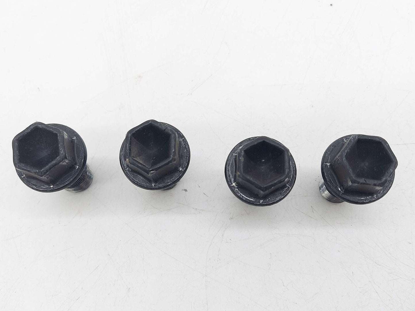 2016 MCLAREN 540C WHEEL LUG NUTS SET OF 20