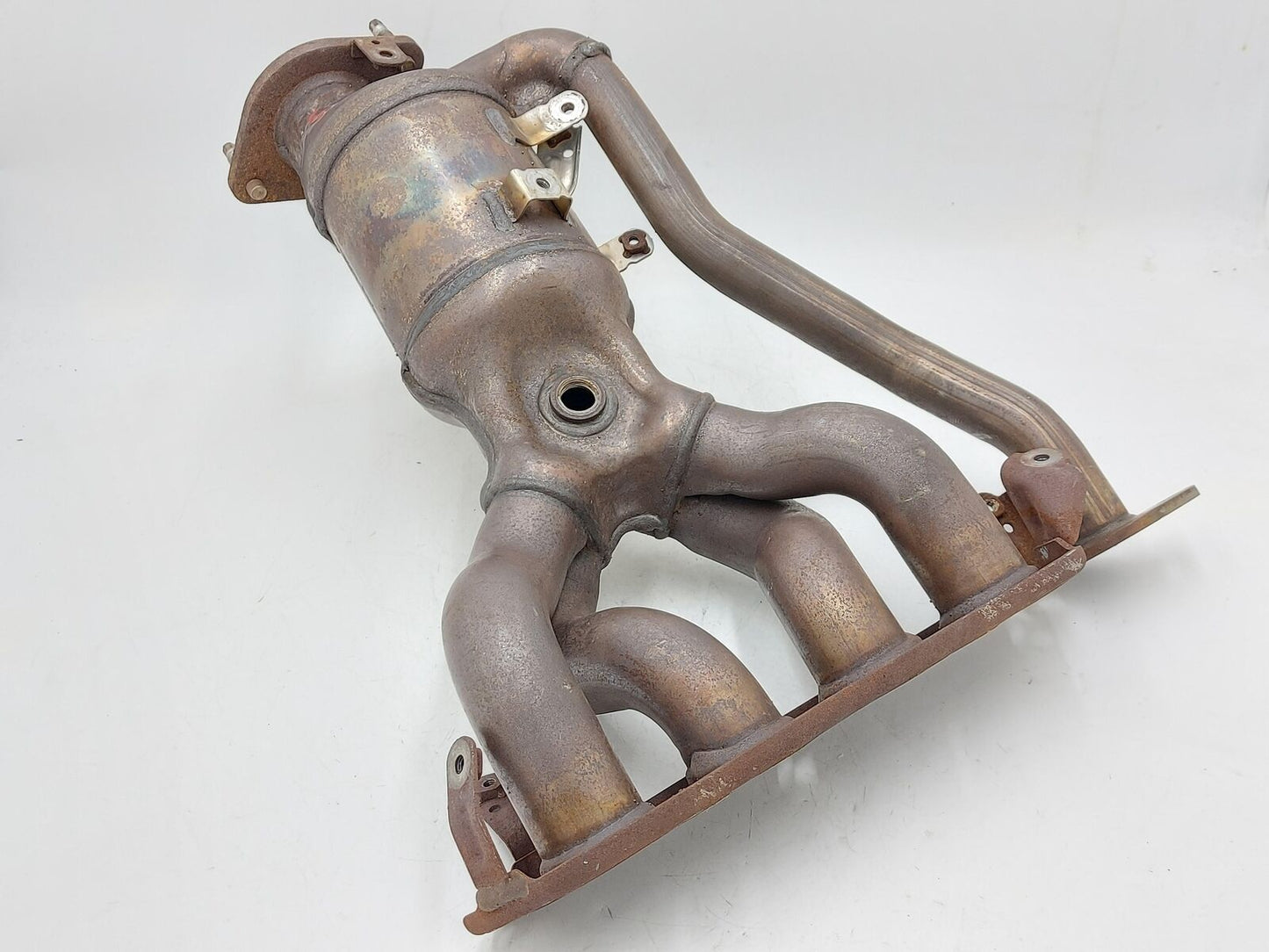 20 21 22 TOYOTA HIGHLANDER Exhaust Manifold 2.5l 70K KMs 2.5L