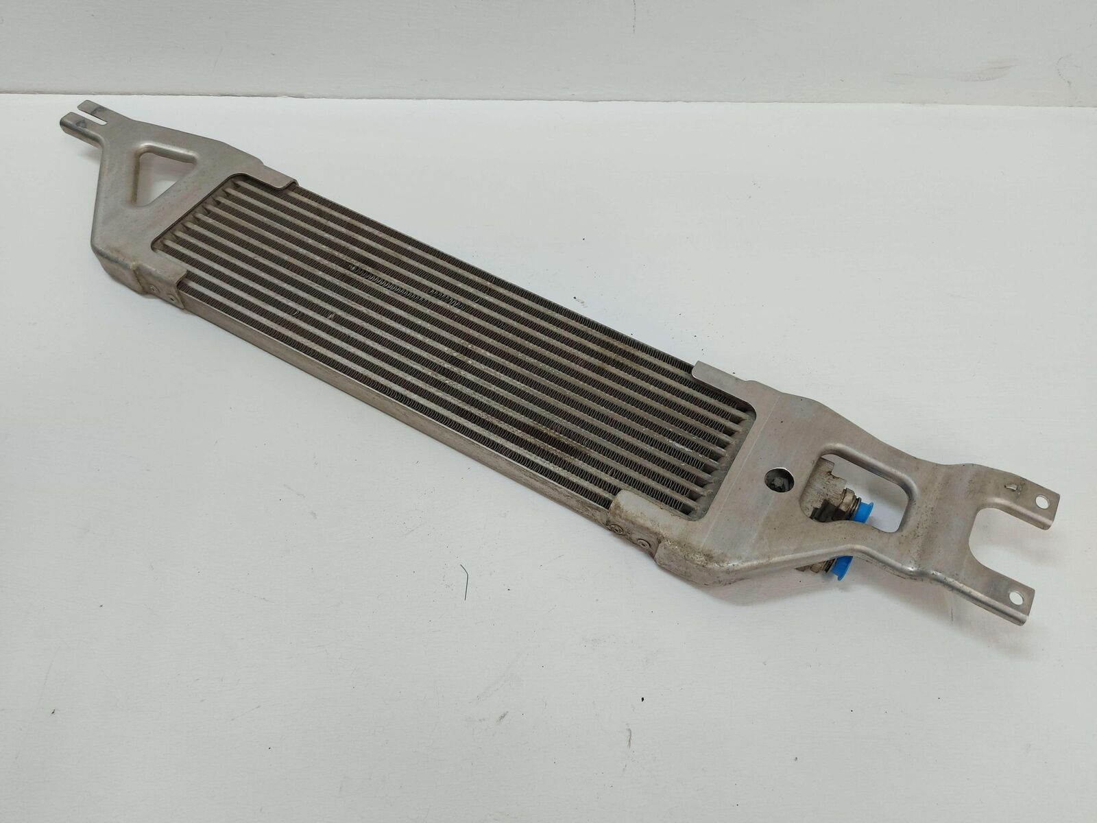 07-16 MERCEDES GL350 X164 OIL COOLER A1645002400 A0005010765