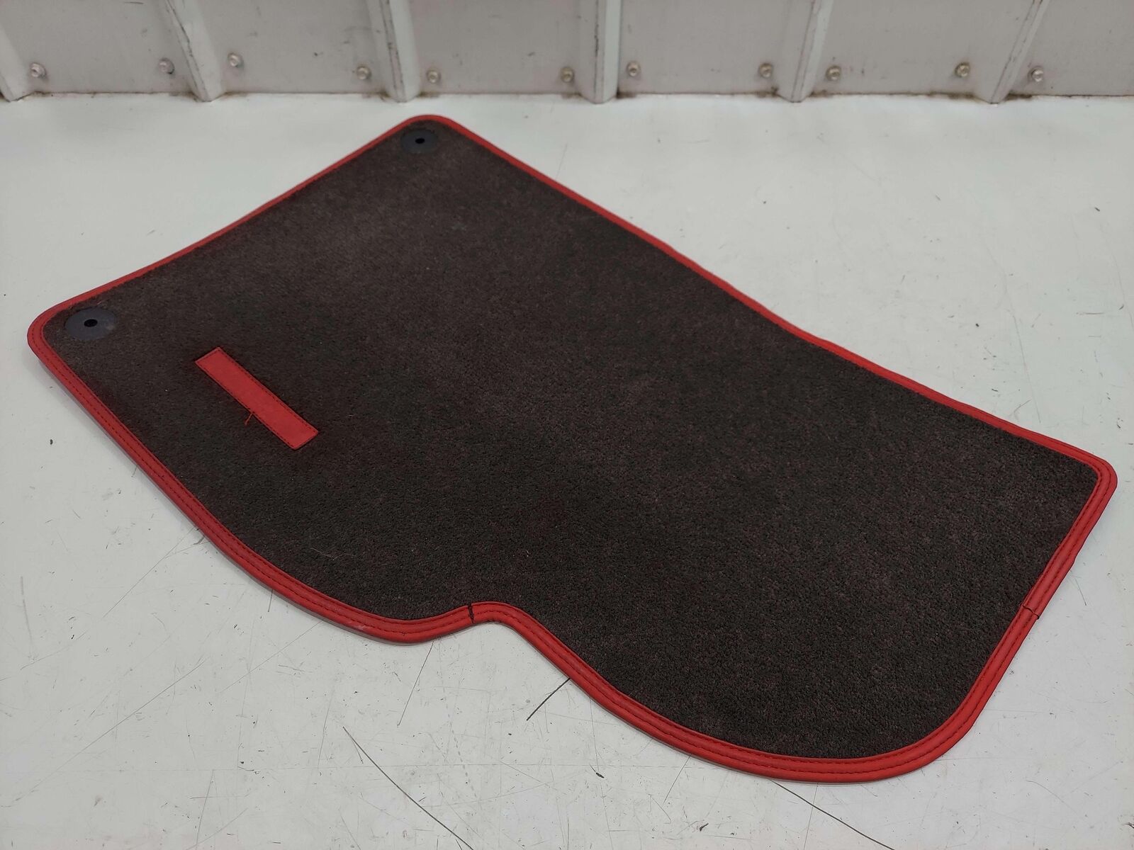 2014 PORSCHE 911 991 GT3 FLOOR MAT BLACK W/ RED TRIM *DISCOLORATION*