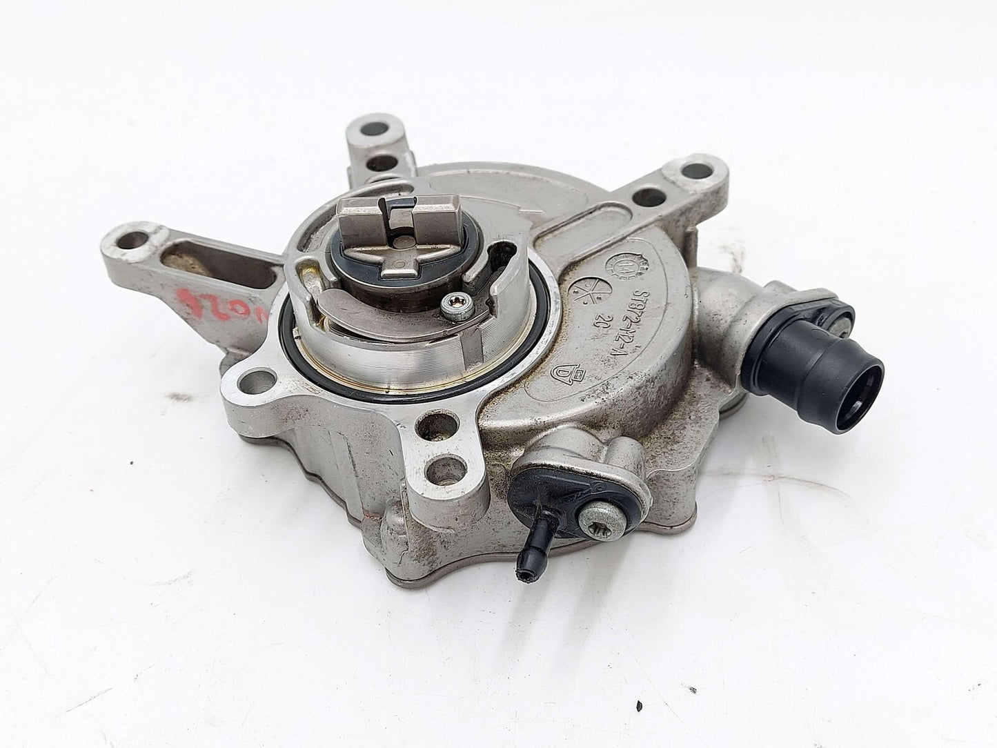 13-16 MERCEDES GL63 AMG X166 VACUUM PUMP 5.5L 157.982 A1570106300 A2762300365