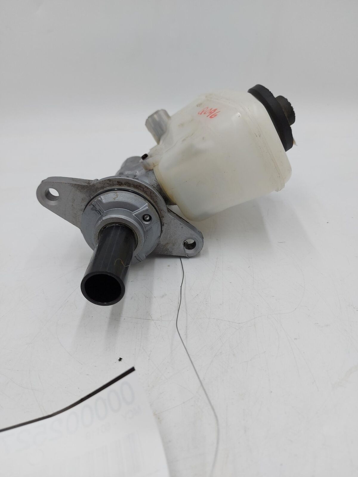 15 16 17 LEXUS RC350 Master Cylinder With Reservoir 70K KM's