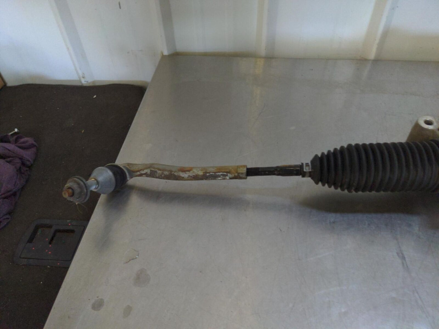 16-18 MERCEDES C63 Steering Rack And Pinion A2054620378 30K KM'S