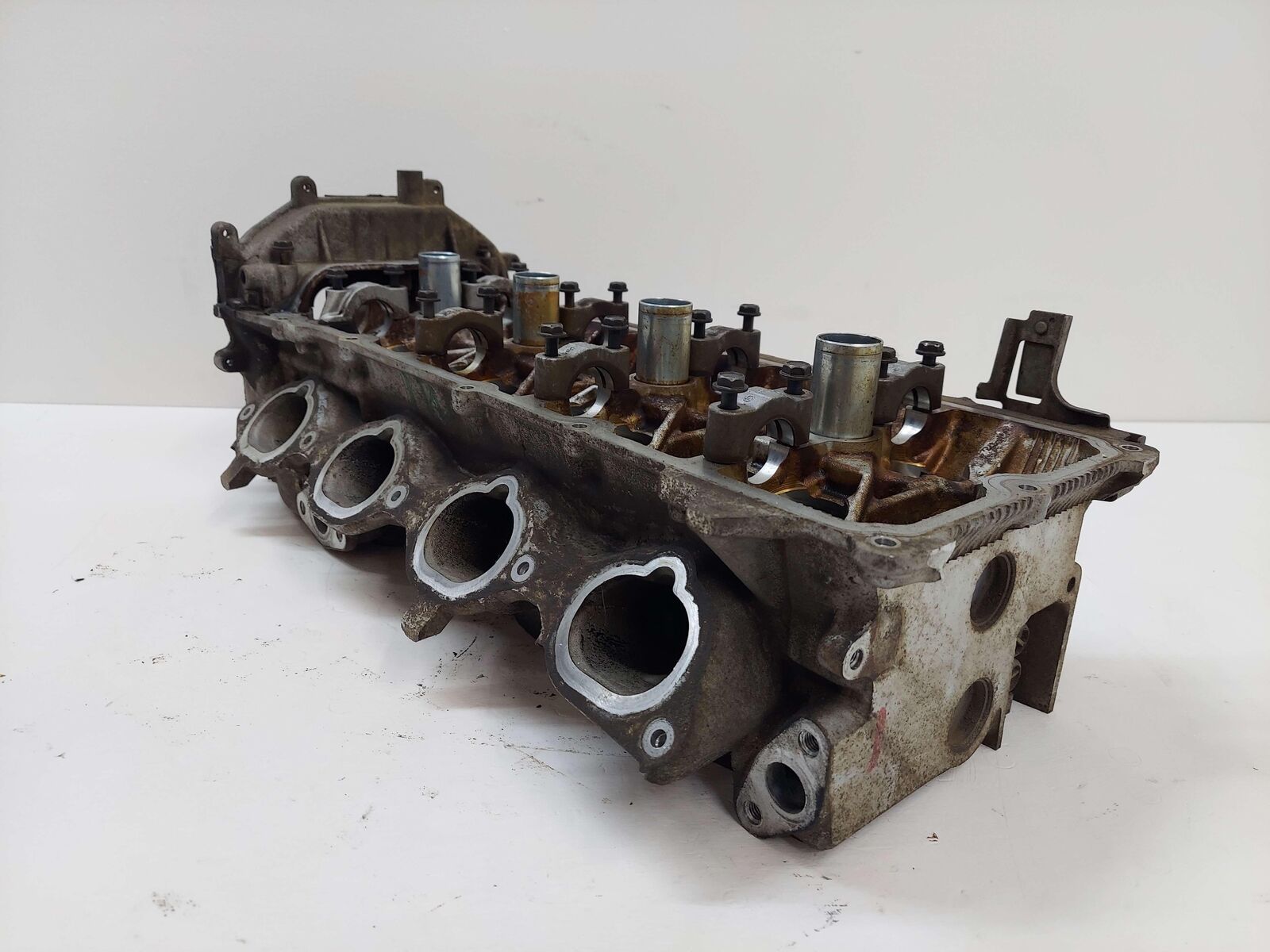 10-15 NISSAN ARMADA 5.6L RH RIGHT ENGINE MOTOR CYLINDER HEAD VK56DE 11040ZE00A