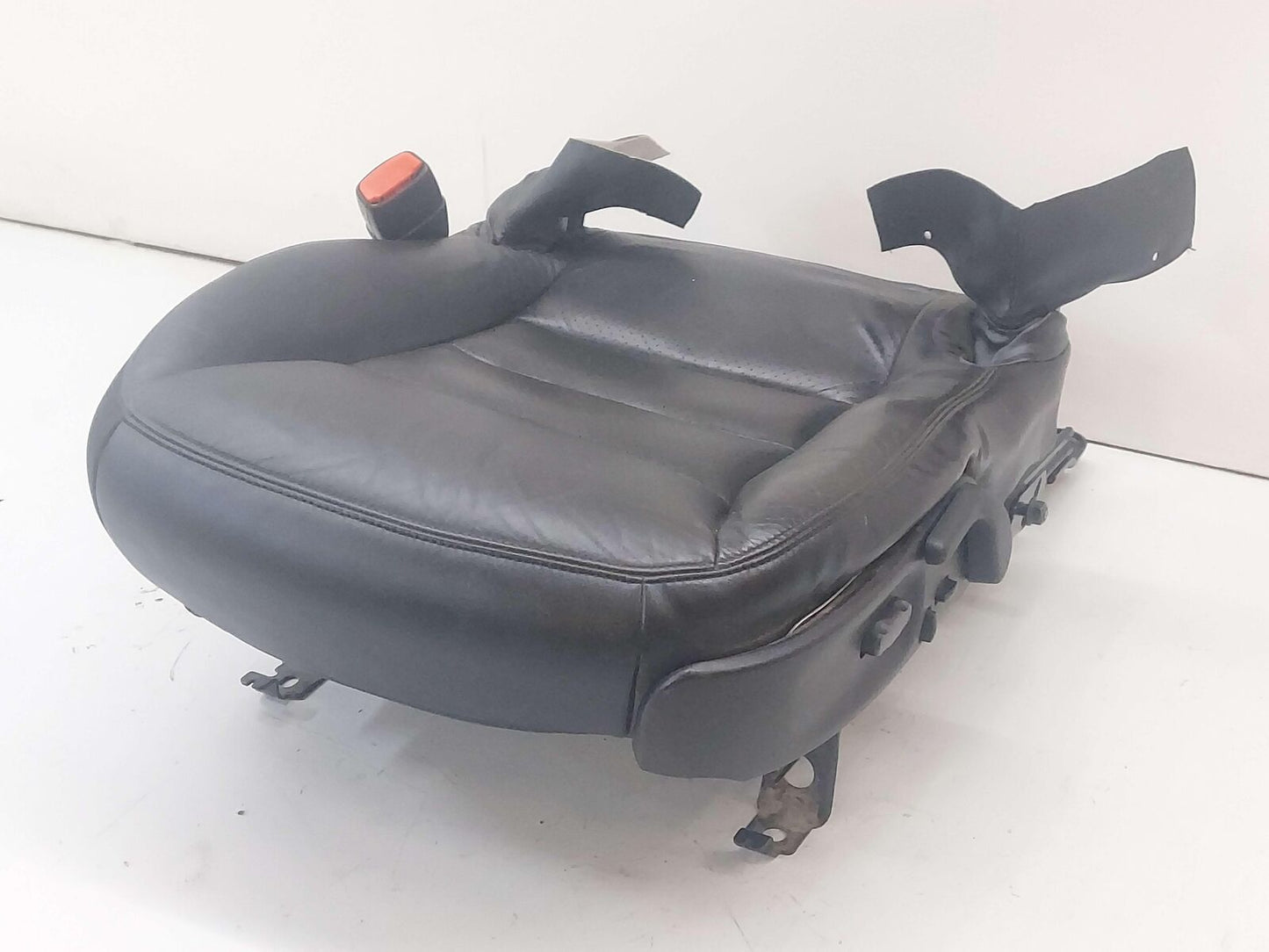 07-11 CHEVY CORVETTE FRONT LH LEFT SEAT BASE W/ CUSHION BLACK LEATHER *NOTES*