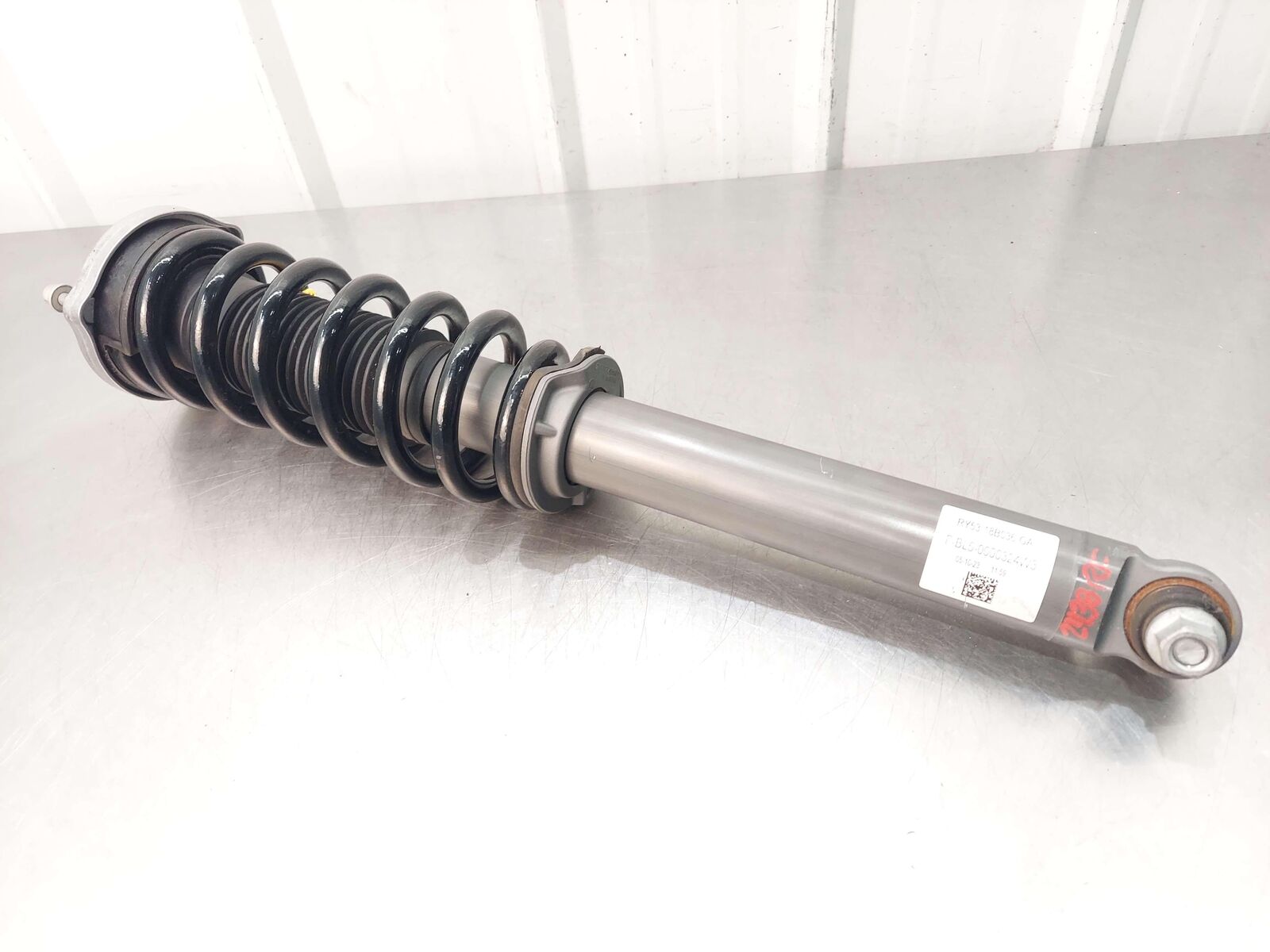 2024 ASTON MARTIN DB12 VOLANTE FRONT RIGHT SUSPENSION STRUT SHOCK ELECTRONIC