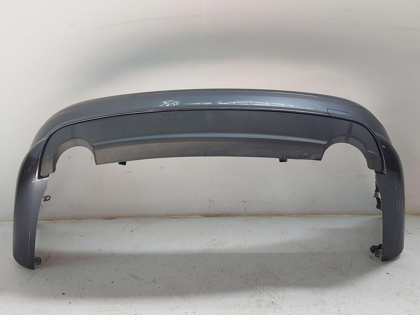 08-11 MERCEDES C230 REAR BUMPER GREY SPORT PACKAGE A2048852925 *NOTE