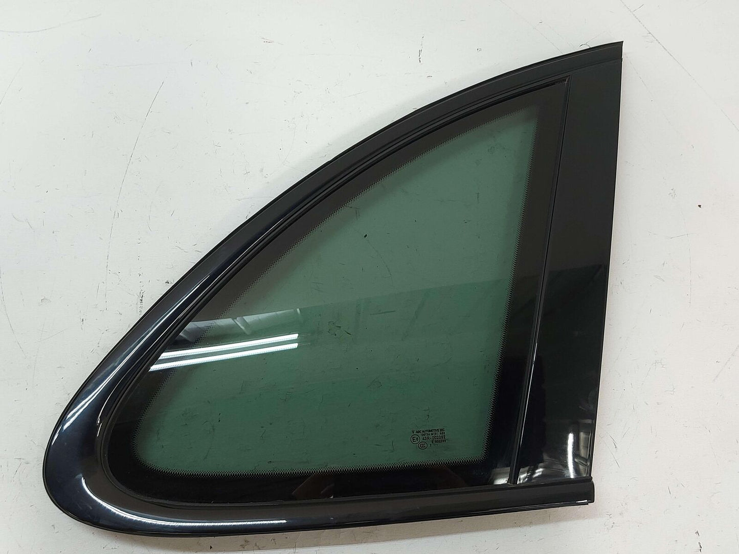 11-18 PORSCHE CAYENNE 958 S E-HYBRID RIGHT QUARTER WINDOW GLASS 7P5845298