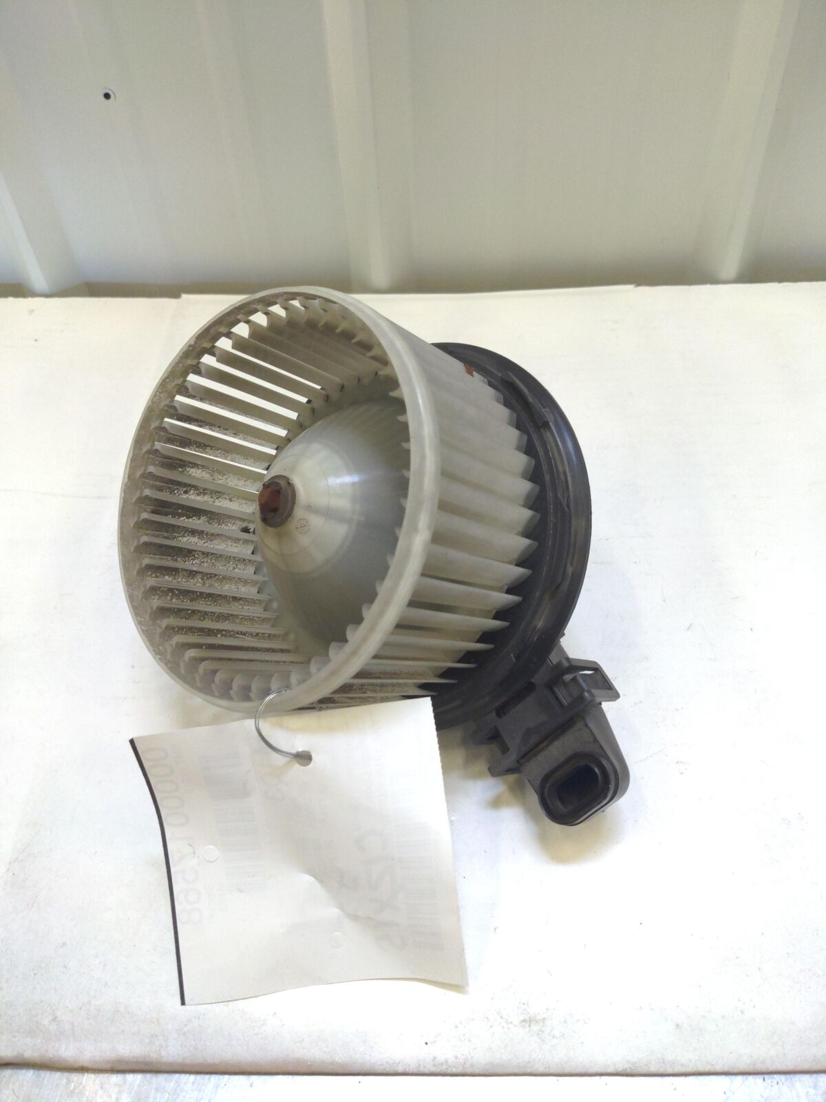 FITS 11 FORD EXPLORER Blower Motor