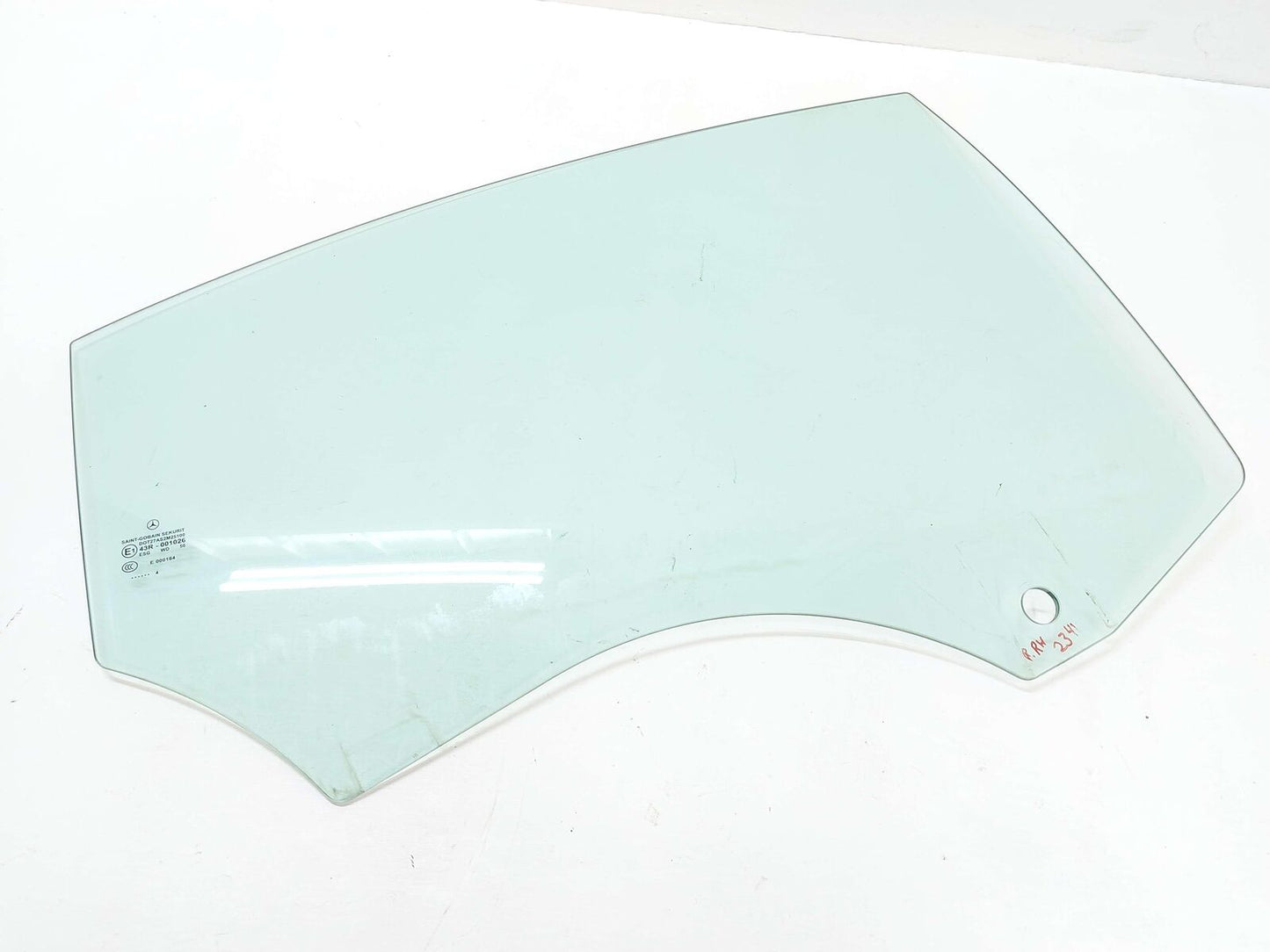 12-18 MERCEDES CLS63S AMG W218 REAR RIGHT DOOR WINDOW GLASS