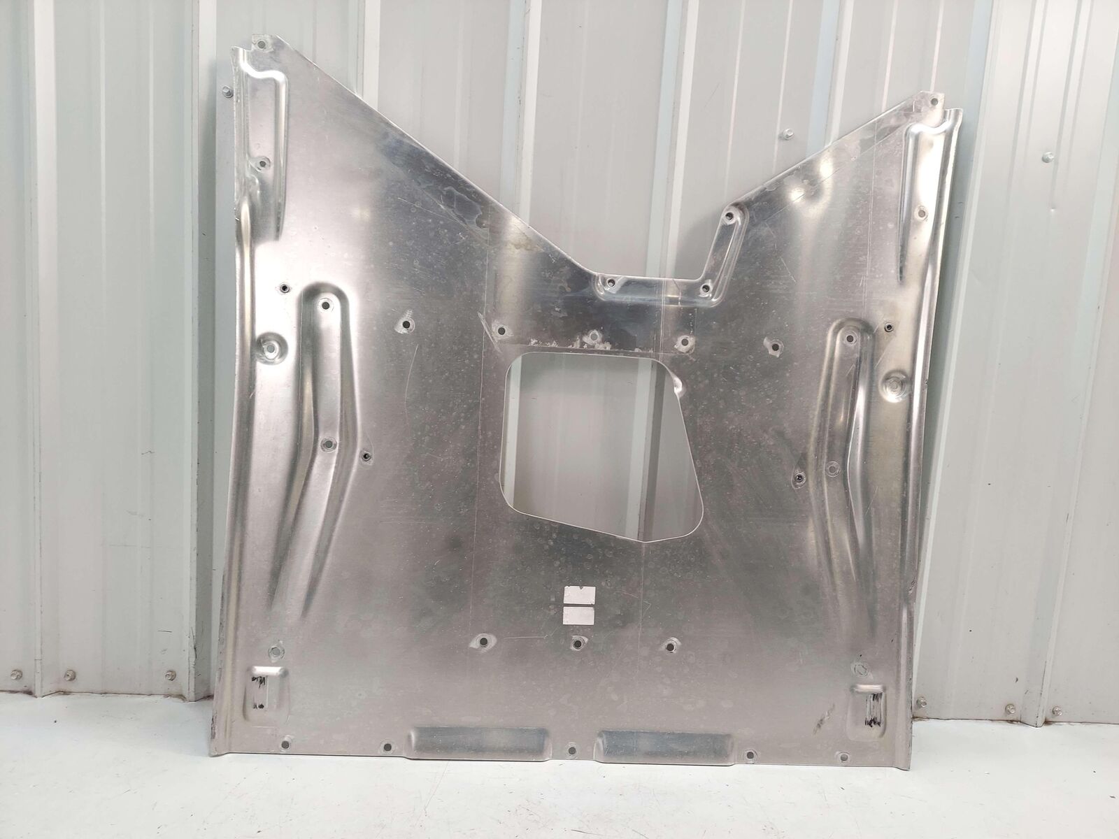 2024 ASTON MARTIN DB12 VOLANTE FRONT UNDER BODY GUARD SKID PLATE ALUMINUM *NOTE