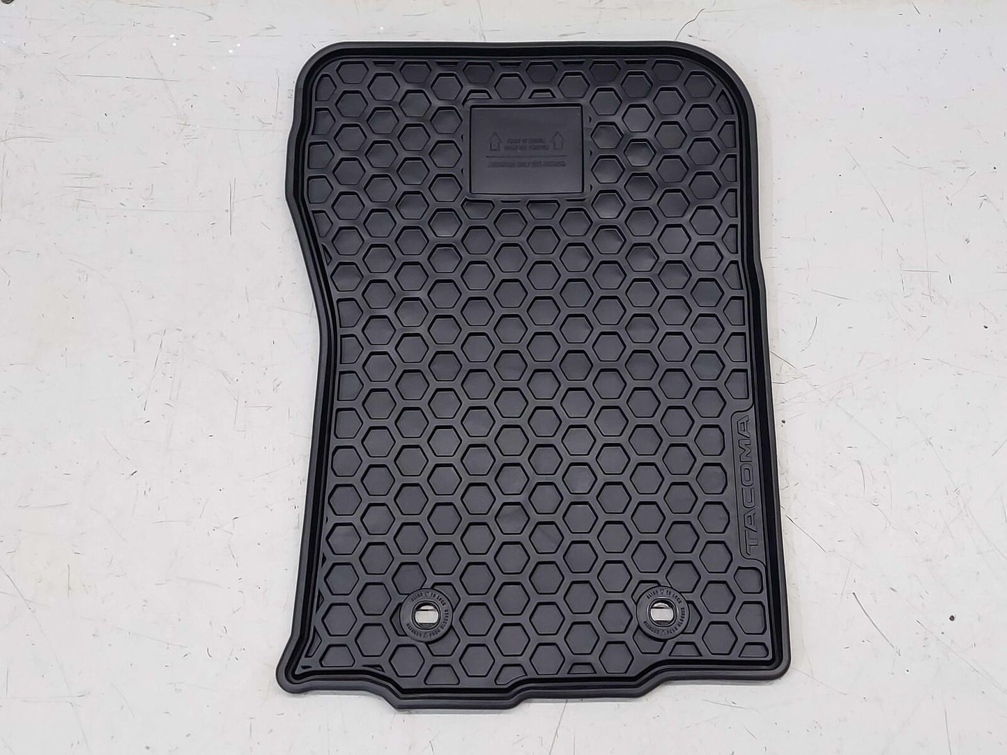 2018 TOYOTA TACOMA FLOOR MAT BLACK RUBBER OEM CREW CAB PU320-3518A-R2 NEW IN BAG