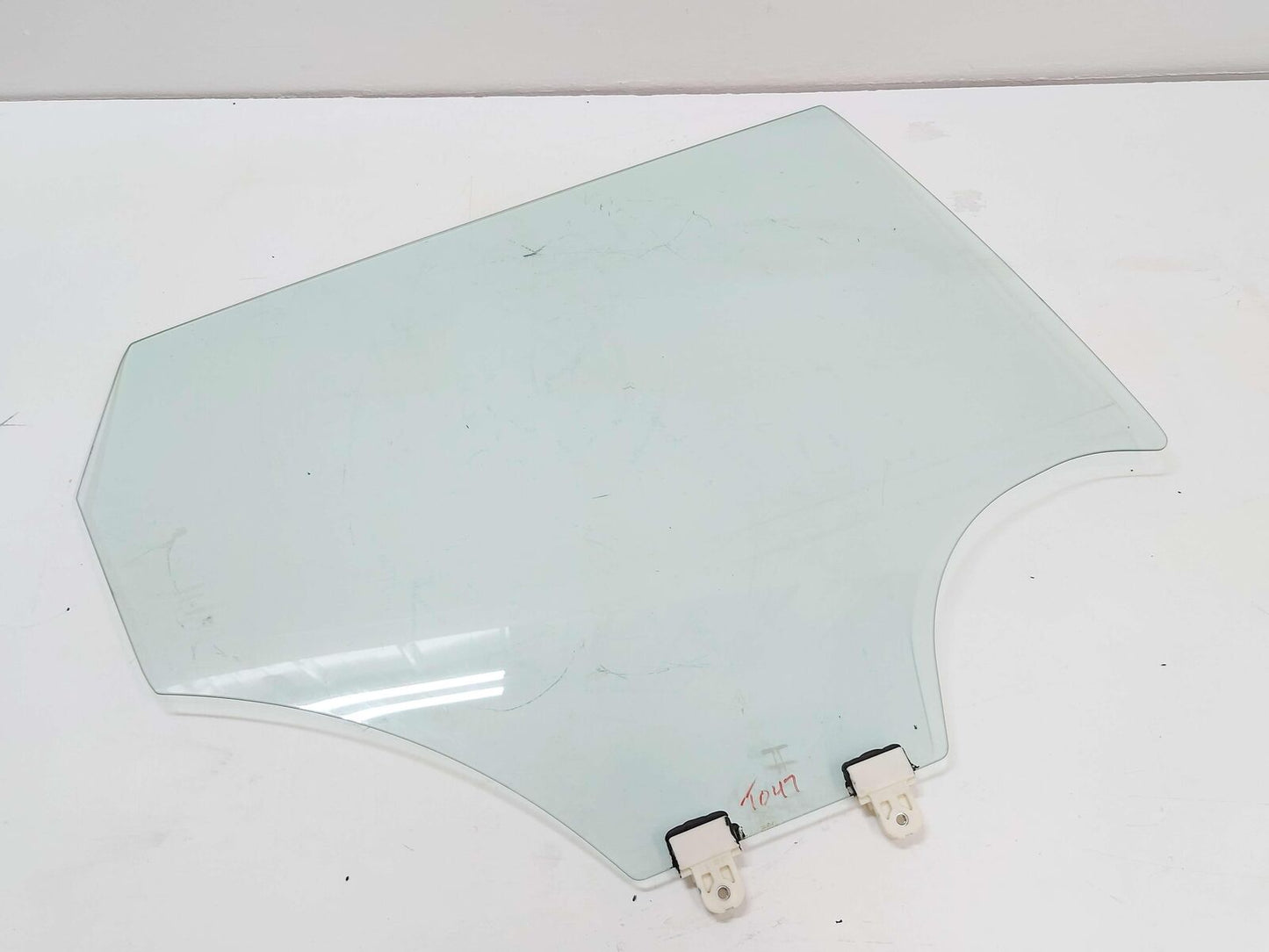 17-22 NISSAN QASHQAI REAR RIGHT DOOR WINDOW GLASS 823006MA0A