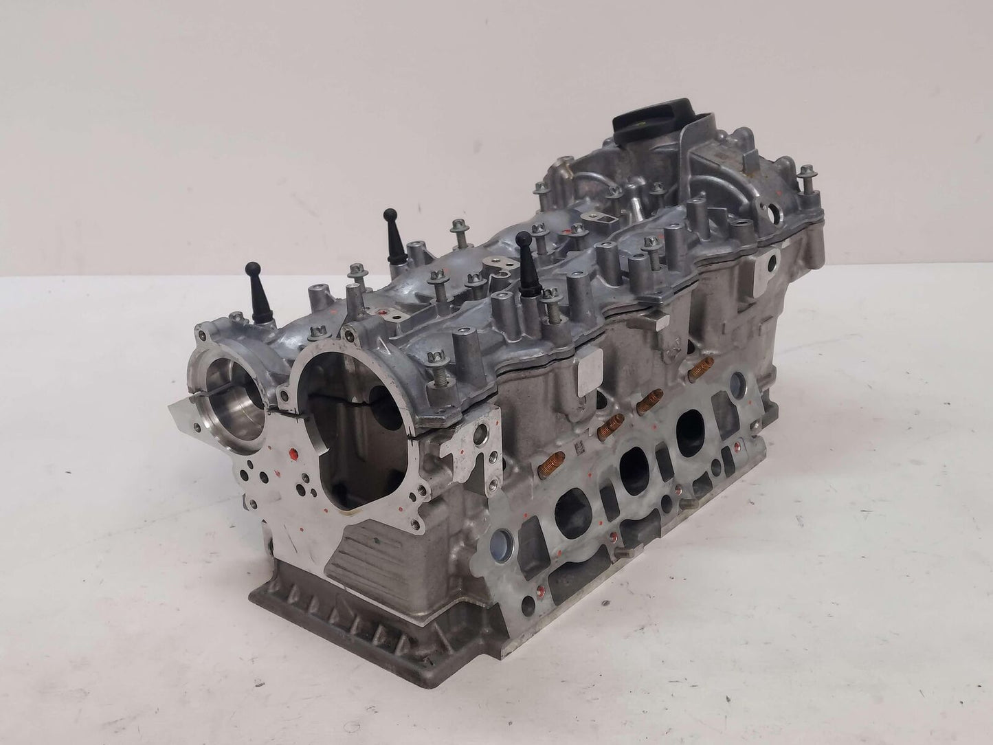 15-17 MERCEDES C43 W205 3.0L RIGHT ENGINE MOTOR CYLINDER HEAD 2760101713 276.823