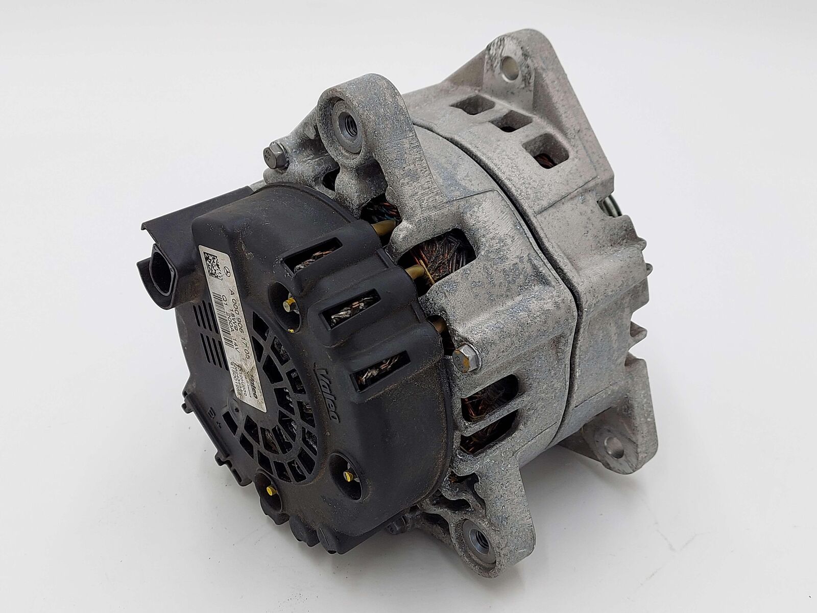 15-18 MERCEDES C63S AMG W205 SEDAN ALTERNATOR 200 AMP A0009061705