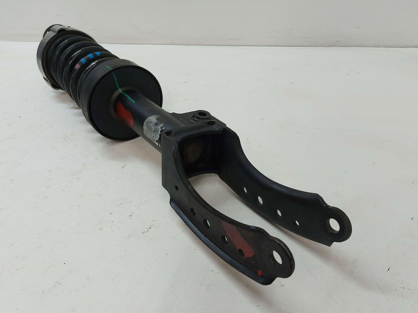 11-18 PORSCHE CAYENNE 958 S E-HYBRID FRONT RIGHT STRUT 7P5413032AB