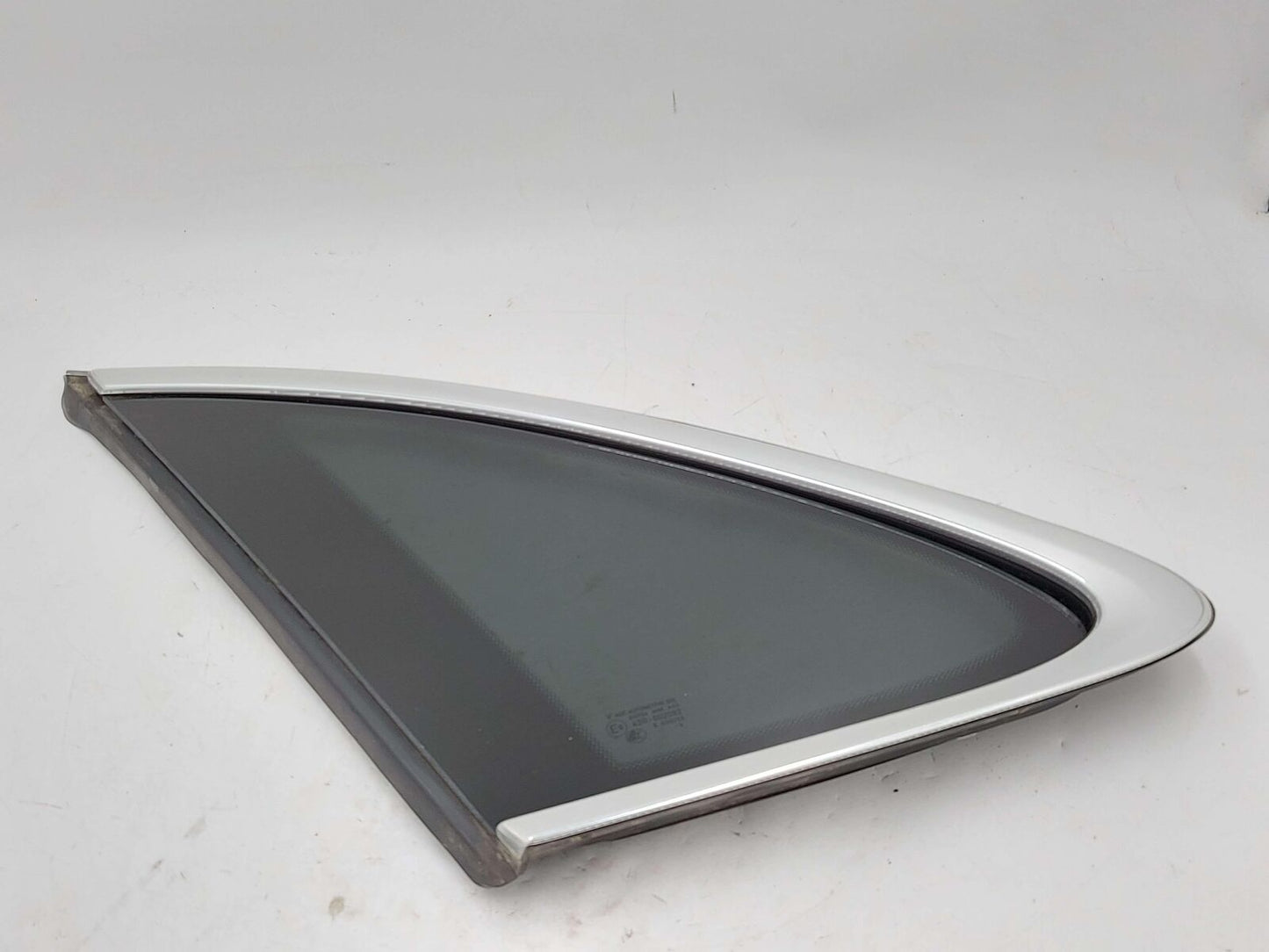 15-18 PORSCHE MACAN S 95B LEFT QUARTER WINDOW GLASS 95B845297XB *NOTE