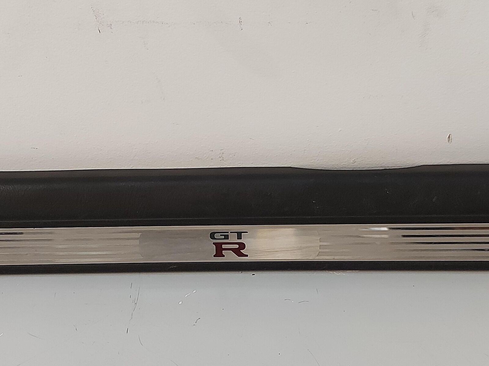 1999 NISSAN SKYLINE R34 Gt-t GTT Coupe Sill Plate 76951-aa300 Rh