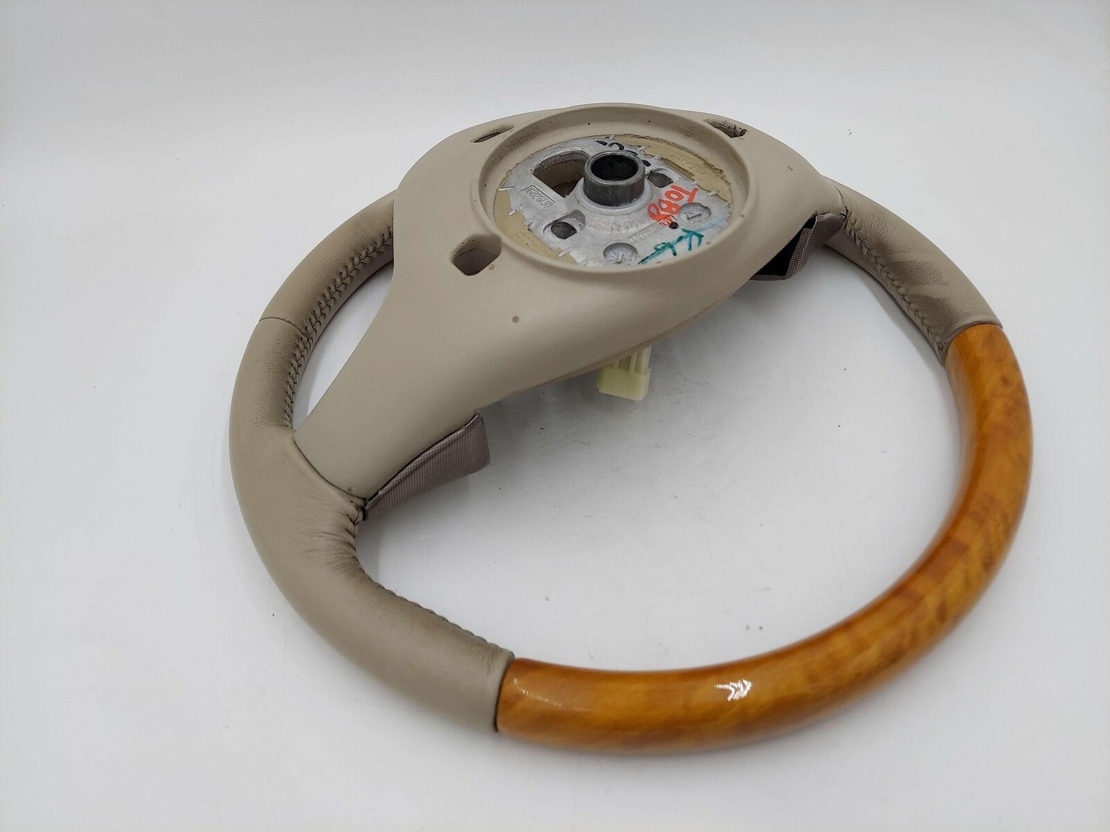 04-06 CADILLAC XLR Steering Wheel Deluxe Light Wood Shale