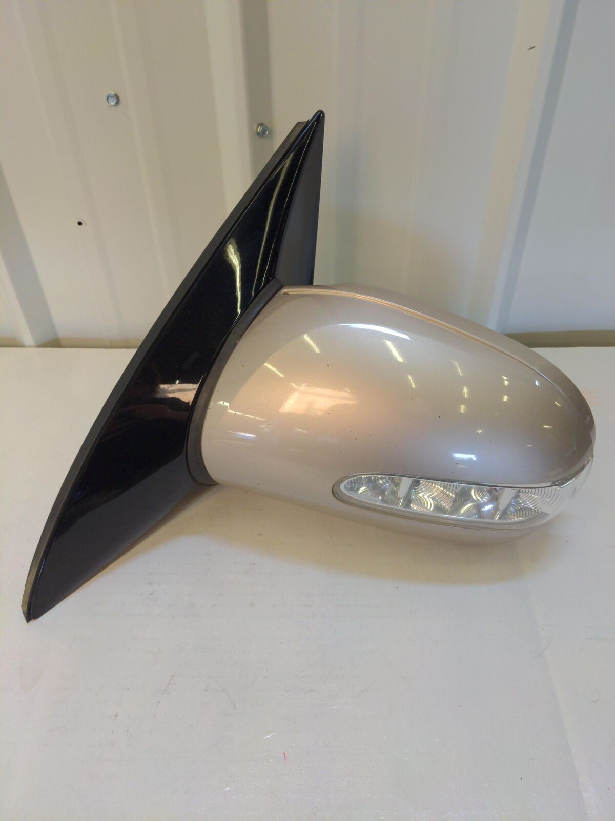 06 07 08 09 10 MERCEDES R350 Left Door Mirror Gold