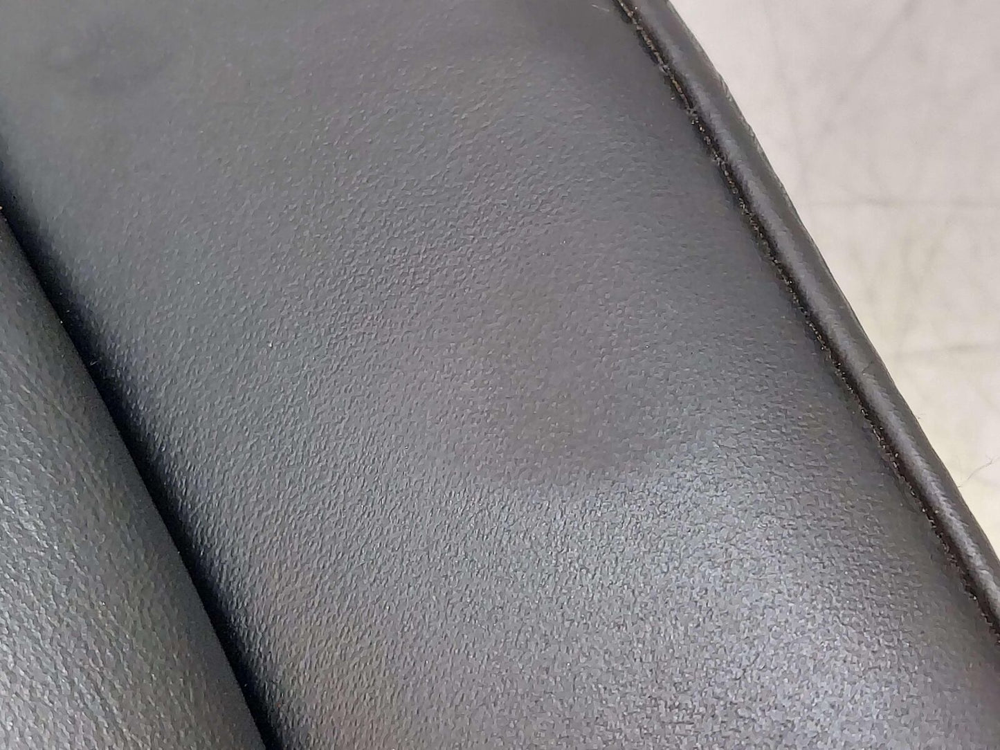 2001 PORSCHE 911 996 CARRERA REAR RIGHT SEAT LEATHER BLACK *NOTE