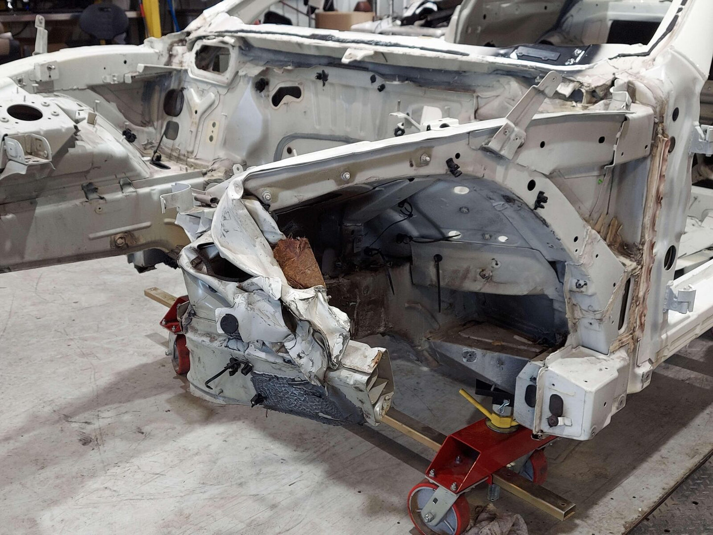 2010 MASERATI GRAN TURISMO GT S FRONT FRAME ASSEMBLY WHITE *LEFT FRONT DAMAGE*