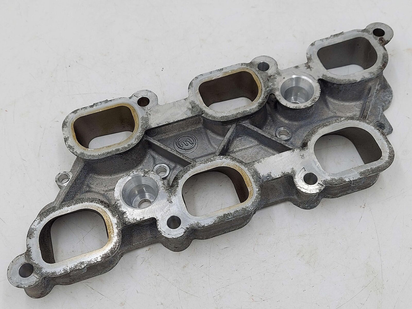 10-15 CADILLAC CTS LOWER INTAKE MANIFOLD 3.6L 12611155