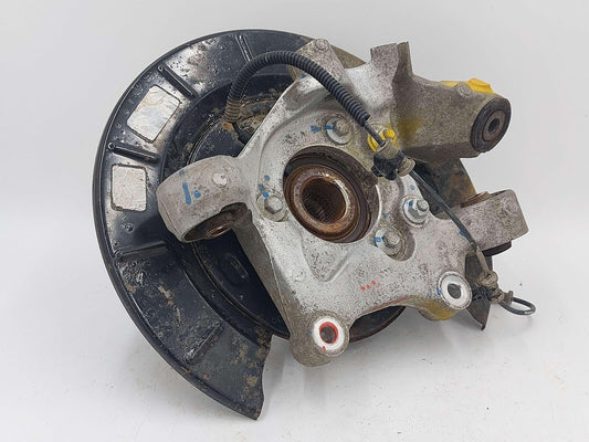 10-15 CHEVY CAMARO SS REAR LEFT SPINDLE KNUCKLE HUB 92246141 *NOTE