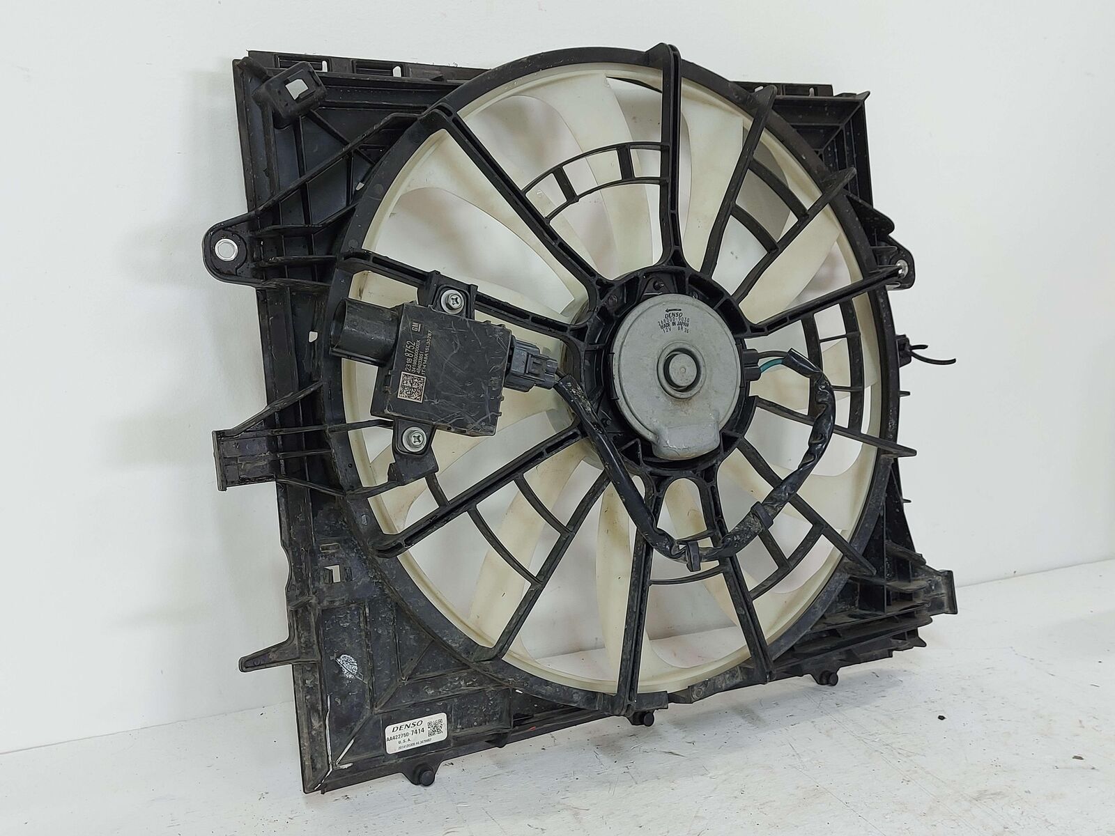 14-15 CADILLAC CTS 3.6L ELECTRIC COOLING FAN MOTOR 350W SEDAN AA422750-7414