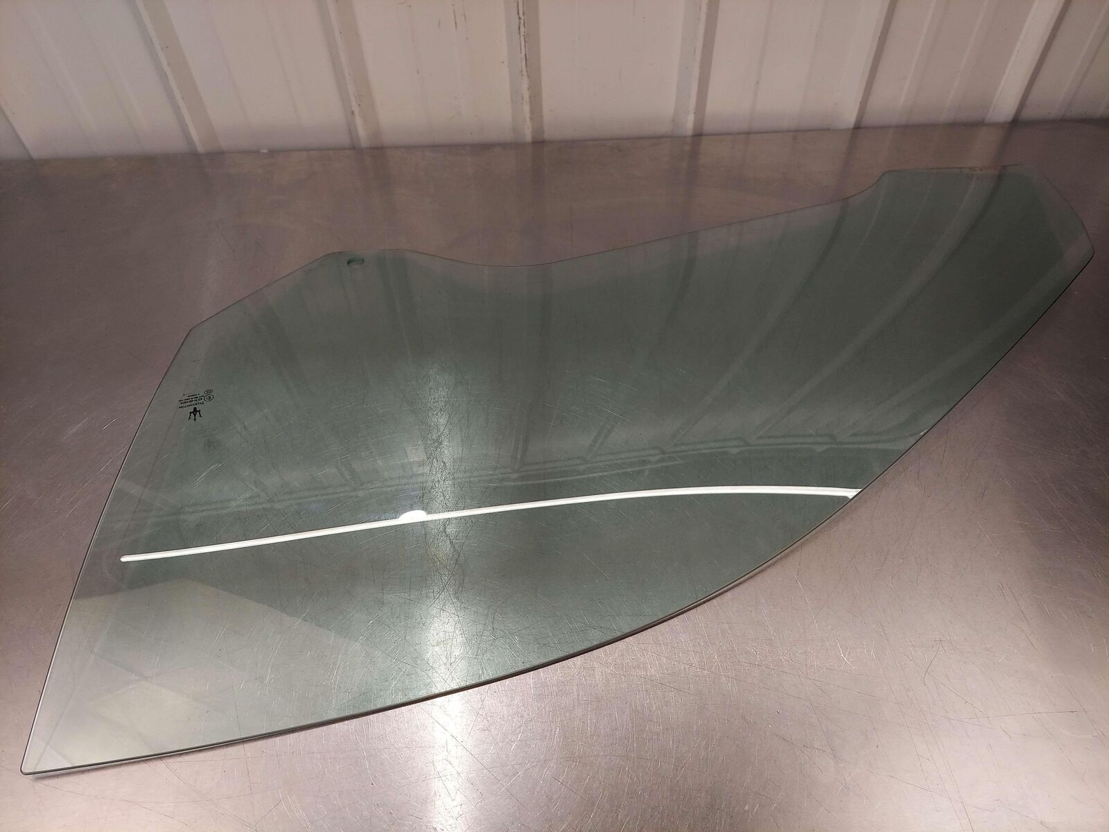 2010 Maserati GranTurismo S M145 Coupe FRONT LEFT DOOR GLASS WINDOW